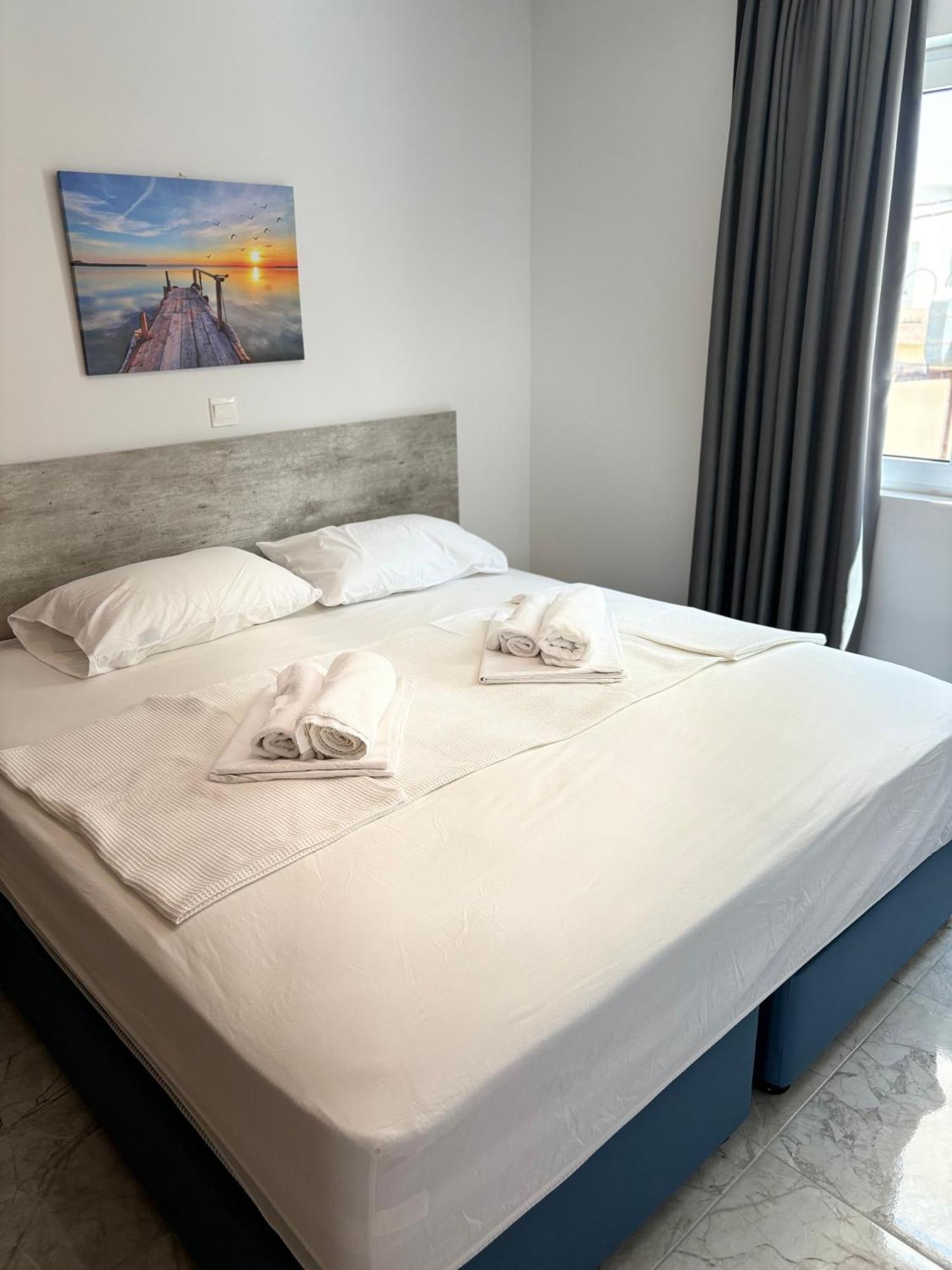 Luca Apts Napa 圣纳帕 外观 照片